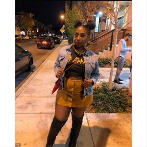 🍯 Corduroy Button Up Mini Skirt 🍯